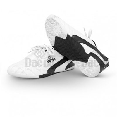 ZAPATILLA TAEKWONDO DAEDO KICK BLANCO/NEGRO C/CORDONES
